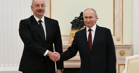SON DƏQİQƏ: İlham Əliyev Düşənbədə Putinlə təkbətək görüş keçirir - VİDEO