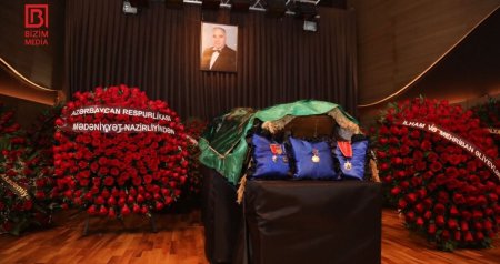Ramiz Quliyev son mənzilə alqışlarla yola salındı – VİDEO