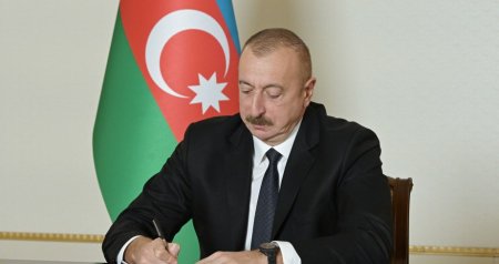 Prezident bu şəxsləri təltif etdi – SİYAHI