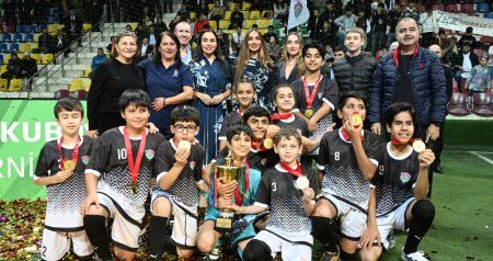 Leyla Əliyevanın təşəbbüsü ilə uşaq evlərinin komandaları arasında minifutbol turniri KEÇİRİLDİ - FOTO