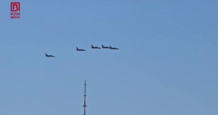Hərbi təyyarələr Bakı səmasında - Qələbə Paradına hazırlıq uçuşları – VİDEO
