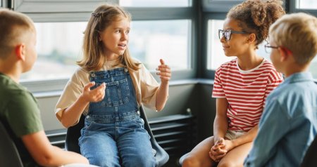 Valideynlərə XƏBƏRDARLIQ – Uşaqlarınız böyükləri təqlid edirsə…