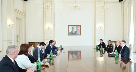 Prezident Robert Kalinakı qəbul etdi – FOTO