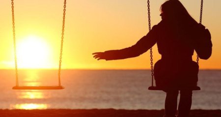 Tək yaşamaq TRENDİ – İnsanlar münasibətdən niyə QAÇIRLAR?