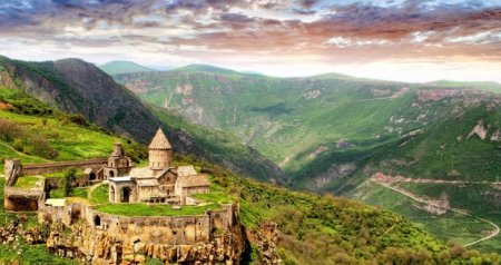 Bu gün Kəlbəcər Şəhəri Günüdür