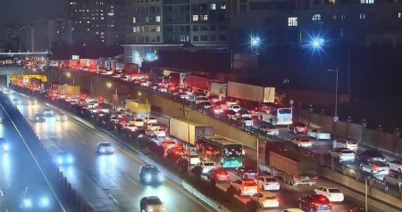 "20 Yanvar" dairəsindəki sıxlıq aradan qaldırıldı - YENİLƏNİB/FOTO