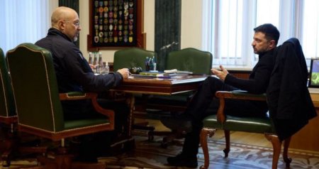 Zelenski Şmıqala Ukraynanın yeni müdafiə planını hazırlamağı TAPŞIRDI