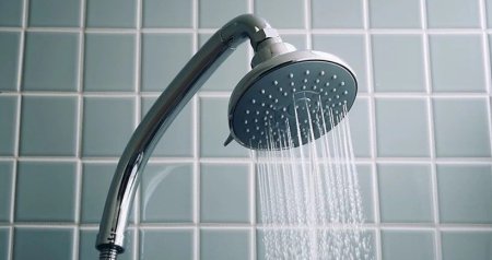 Göbələkdən tutmuş, leqionellaya qədər… - Duş başlığında gizlənən TƏHLÜKƏ