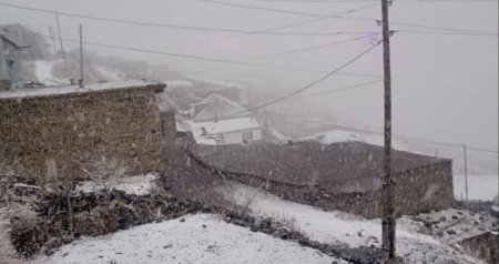 Xınalığa qar yağır - ÖZƏL/VİDEO