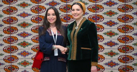 Leyla Əliyeva Türkmənistanda beynəlxalq konfransda iştirak etdi - FOTO