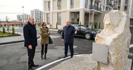 İlham Əliyev Ağdamda 2-ci yaşayış kompleksinin AÇILIŞINDA