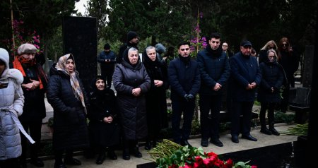 Təyyarə faciəsinin qurbanlarının xatirəsi yad edilir &ndash; FOTO