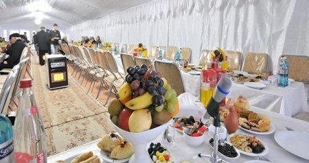 Yası BORCLA keçirənlər - Gəncədə ehsan süfrəsi niyə əndazədən çıxıb?