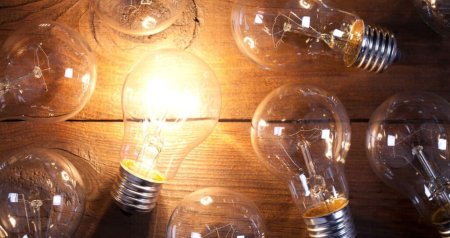 Közərmə lampaları tarixə QOVUŞUR &ndash; Bu tarixdən dövriyyədən ÇIXARILACAQ