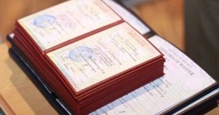Azərbaycanda kağız formada attestat və diplomlar VERİLMƏYƏCƏK