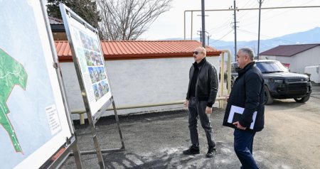 İlham Əliyev Ağdərənin Çapar kəndində - FOTO