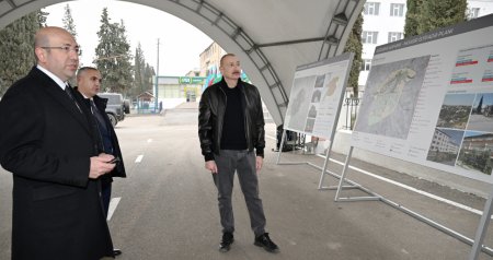İlham Əliyev Ağdərənin Baş planı ilə tanış oldu - FOTO