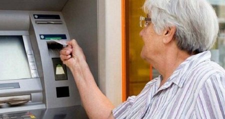 İşləyən pensiyaçıların NƏZƏRİNƏ &ndash; Hər 4 ildən bir...