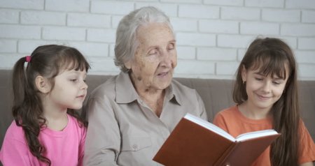 Nəvələrinə baxan şəxslərin NƏZƏRİNƏ: Depressiya riskiniz var