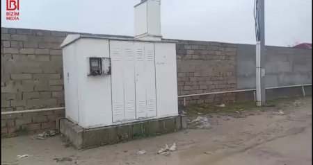 Türkanda film kimi OLAY - Transformatordan yeraltı &ldquo;levi&rdquo; xətt ÇƏKDİ, qəsəbəni İŞIQSIZ QOYDU &ndash; VİDEO