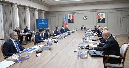 İqtisadi Şuranın iclası KEÇİRİLDİ &ndash; FOTO