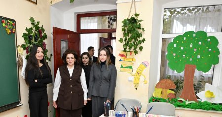 Leyla Əliyeva və Alena Əliyeva Gəncədə xüsusi ümumtəhsil məktəbində - FOTO