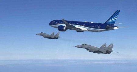 Serbiya qırıcıları Prezidentin təyyarəsini belə müşayiət etdilər &ndash; FOTO