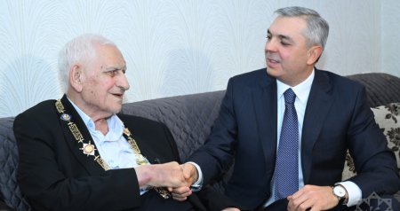 Nəriman Həsənzadəyə &ldquo;Heydər Əliyev&rdquo; ordeni təqdim edildi - FOTO