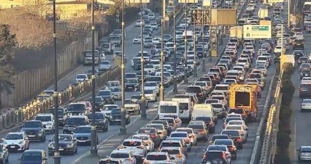 Sürücülərin NƏZƏRİNƏ: Sabah saat 08:00-dan 22:00-a qədər...