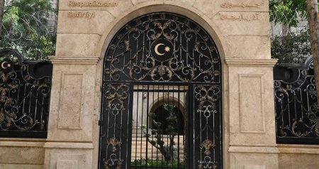 İrandakı səfirlik və Təbrizdəki Baş Konsulluğun təxliyəsi barədə göstəriş verilib &ndash; RƏSMİ - FOTO