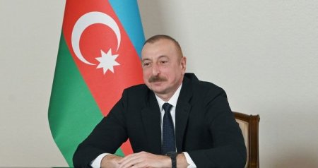 Prezident Azərbaycan qadınlarını TƏBRİK ETDİ