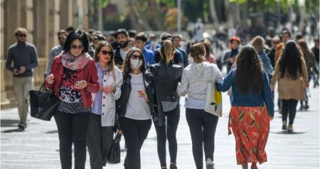 Ən yüksək əməhaqqını hansı sahədə çalışan qadınlar alır? &ndash; FOTO