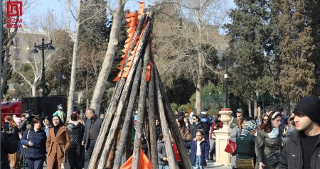 Bakı bulvarında bayram həyəcanı - FOTOREPORTAJ