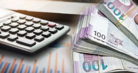 Dövlət qulluqçularının NƏZƏRİNƏ: Əlavələr ləğv edildi, maaşın baza hissəsi artırıldı