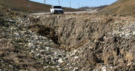 Muğanlı-İsmayıllı yolunda sürüşmə olub