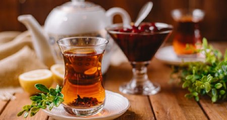 Gün ərzində neçə fincan çay içmək olar? - Həkim MƏSLƏHƏTİ