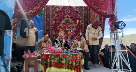 Cəbrayılda tonqalı Dədə Qorqud yandırdı - FOTO