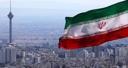 İranın Vitse-prezidenti: &ldquo;Telefonlarınızı doldurun, su ehtiyatı yığın!&rdquo;