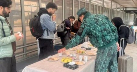 İrandan Azərbaycana təxliyə olunanların sayı açıqlandı - FOTO