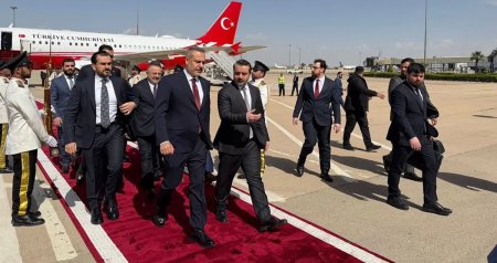 Hakan Fidan da Suriyaya getdi - Zelenski və Əl Şaraa ilə görüşəcək