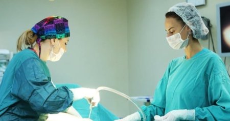 DİQQƏT: Bu xəstəxanada sığorta hesabına estetik əməliyyatlar icra olunur