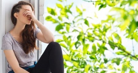 &ldquo;Hamı xoşbəxtdir, mən deyiləm&rdquo; &ndash; Yaz depressiyasından necə xilas olaq?