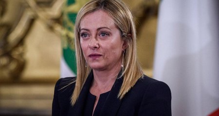 Corcia Meloni Azərbaycana gələcək