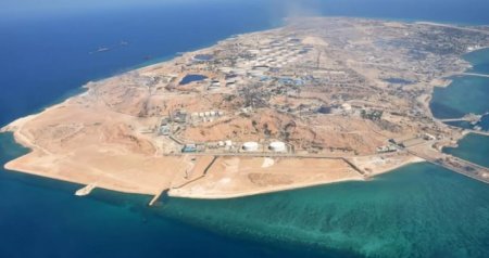 Tramp Xark adasının ələ keçirilməsi planından niyə imtina edib?