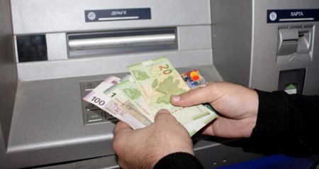 Sosial ödənişlər BU TARİXDƏ veriləcək