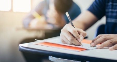 Buraxılış imtahanında ESSE TƏLƏBİ &ndash; 15 dəqiqə yetərli OLACAQMI?