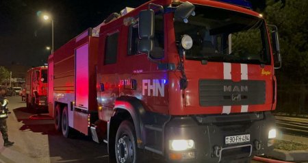 Bakıda binada yanğın olub, 87 yaşlı qadının meyiti aşkarlanıb - VİDEO