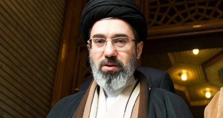 Tehran Müctəba Xameneinin hücumdan necə sağ çıxdığını açıqladı