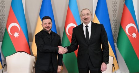 Zelenski İlham Əliyevə zəng etdi - FOTO