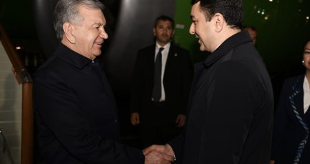 Şavkat Mirziyoyev Azərbaycana gəldi - FOTO